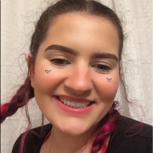 Meet your Posher, Danyka